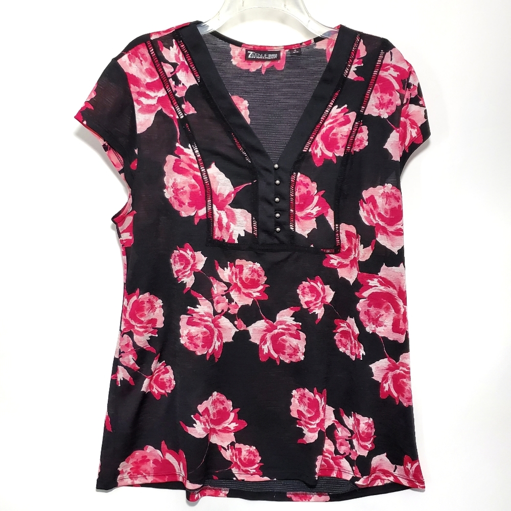 New York & Co 7th Avenue Flower Top Size XL